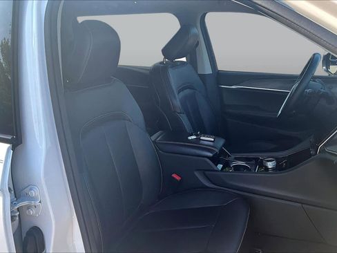 Used 2021 Jeep Grand Cherokee L Limited RWD image 8