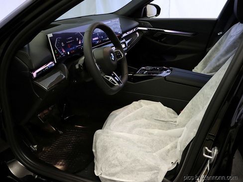 Used 2026 BMW 540i xDrive image 11