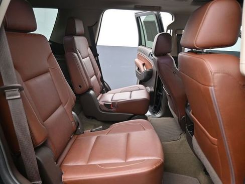 Used 2018 Chevrolet Tahoe Premier image 24