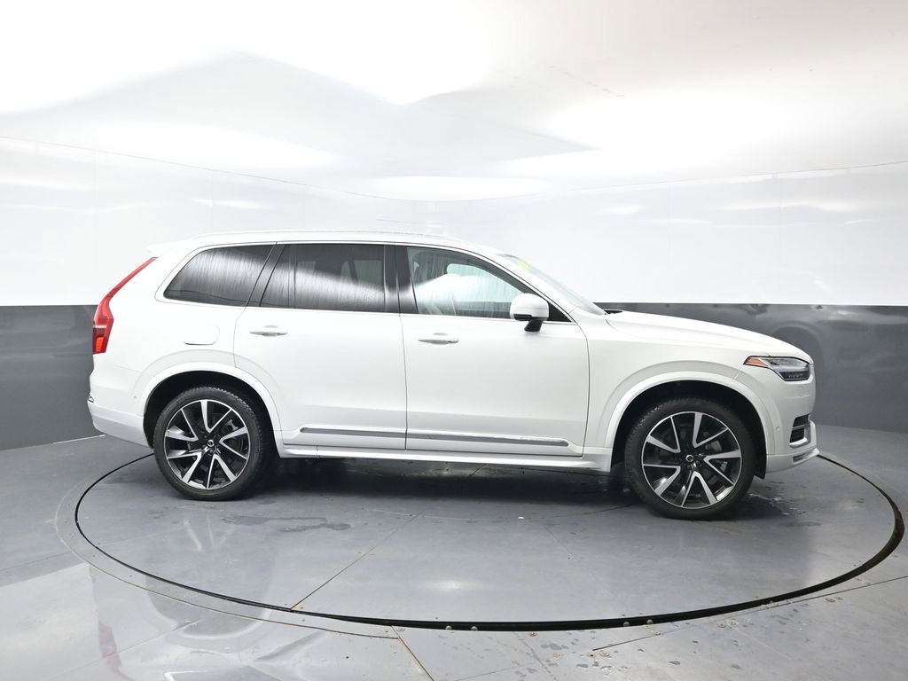 Used 2023 Volvo XC90 B6 Plus w/ Protection Package Premier AWD/4WD image 4
