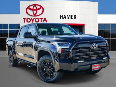 New 2026 Toyota Tundra SR5