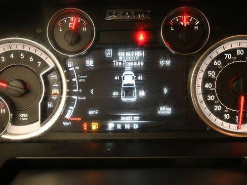 Used 2021 RAM 1500 Classic Warlock w/ Electronics Group image 16