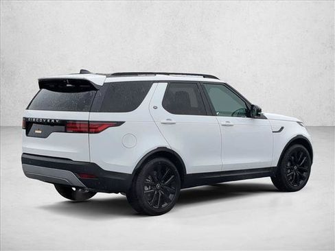 New 2026 Land Rover Discovery S AWD/4WD image 5