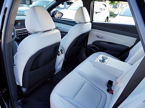 New 2026 Hyundai Tucson Limited image 24