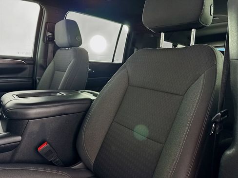 Used 2022 Chevrolet Suburban LS w/ Driver Alert Package image 34