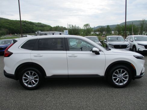 Certified 2024 Honda CR-V EX image 4