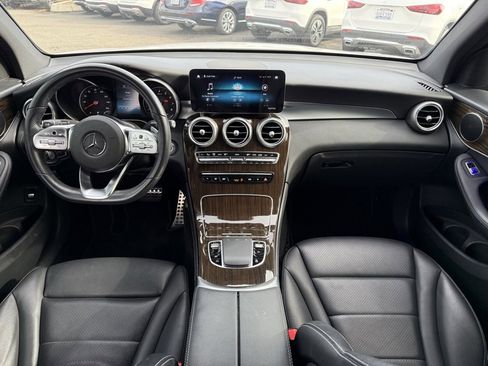 Used 2020 Mercedes-Benz GLC 300 image 10