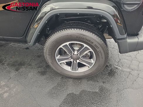 Used 2023 Jeep Wrangler Sahara image 56