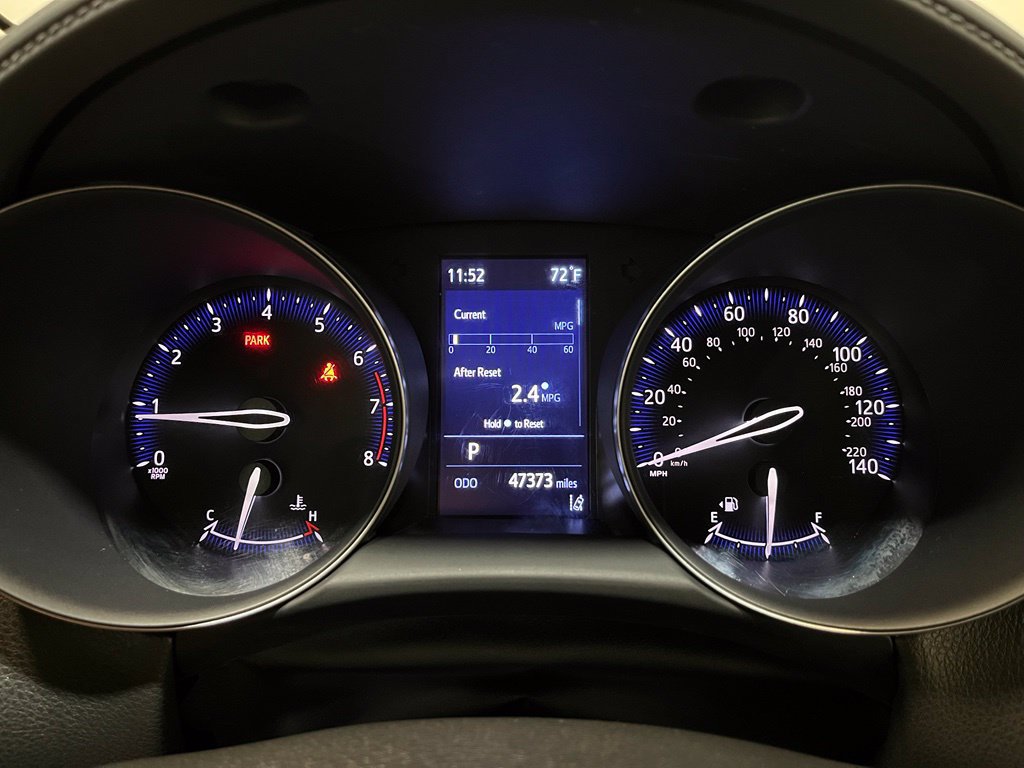Used 2020 Toyota C-HR LE FWD image 5