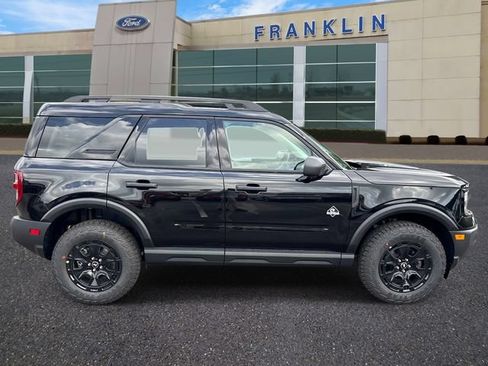 New 2026 Ford Bronco Sport Outer Banks w/ Sasquatch Outer Banks Package AWD/4WD image 8