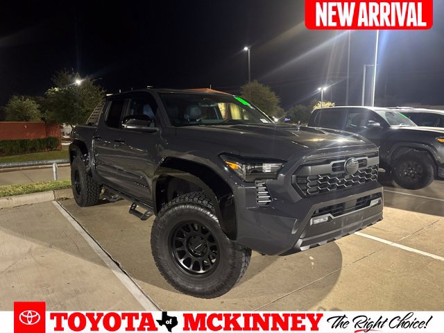 Used 2025 Toyota Tacoma TRD Sport w/ TRD Sport Upgrade Package AWD/4WD image 1