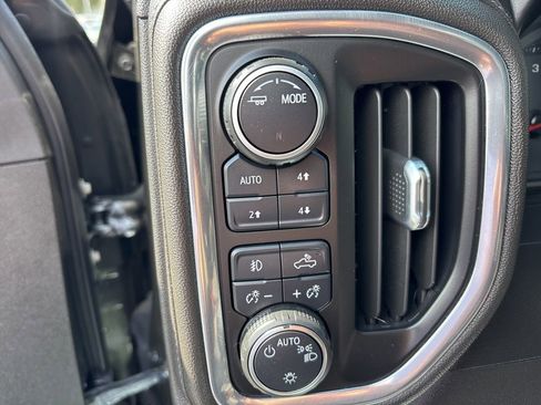 Used 2022 Chevrolet Silverado 2500 LT w/ Convenience Package AWD/4WD image 27