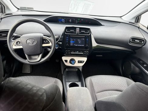 Used 2016 Toyota Prius Two FWD image 21