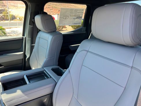 New 2026 Toyota Tundra Limited AWD/4WD image 16