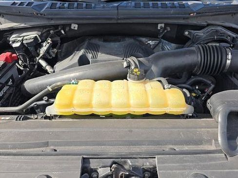 Used 2018 Ford F150 Lariat w/ Equipment Group 502A Luxury AWD/4WD image 15