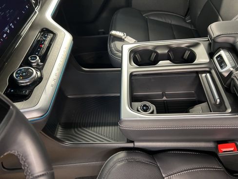 New 2026 Ford Expedition Platinum w/ Driver's Package image 29