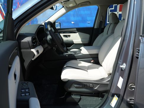 New 2026 Honda Pilot EX-L image 16