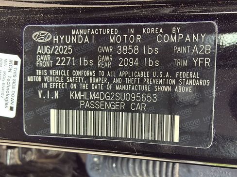 Certified 2025 Hyundai Elantra Sport FWD image 31