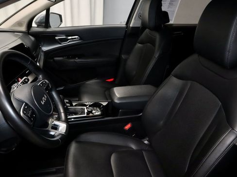 Used 2023 Kia Sportage EX FWD image 27