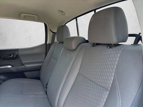 Certified 2020 Toyota Tacoma SR5 RWD image 19