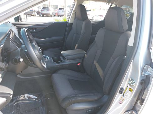 Used 2020 Subaru Outback Premium image 15