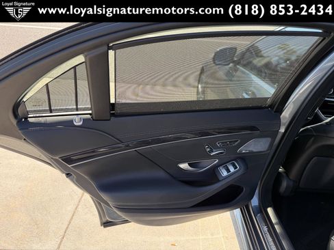 Used 2019 Mercedes-Benz S 560 Sedan image 14