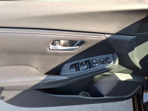 Used 2021 Nissan Sentra SV FWD image 10