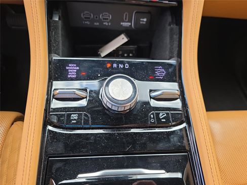 Used 2022 Jeep Grand Cherokee Summit image 30