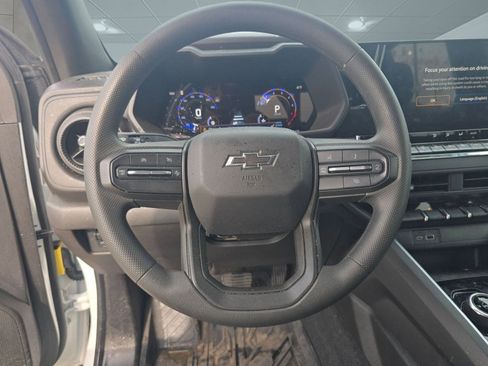 Used 2025 Chevrolet Colorado Trail Boss image 14