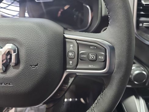 New 2026 RAM 1500 4x4 Crew Cab image 17