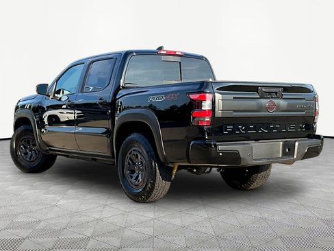 Used 2026 Nissan Frontier PRO-4X AWD/4WD image 4