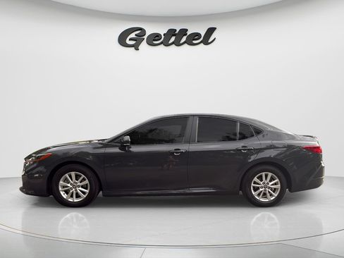 Used 2025 Toyota Camry LE w/ Convenience Package FWD image 7