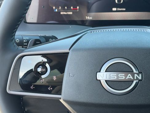 New 2025 Nissan Murano SL image 21