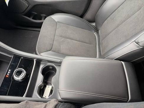 New 2025 Jeep Grand Cherokee Altitude w/ Trailer Tow Package image 20