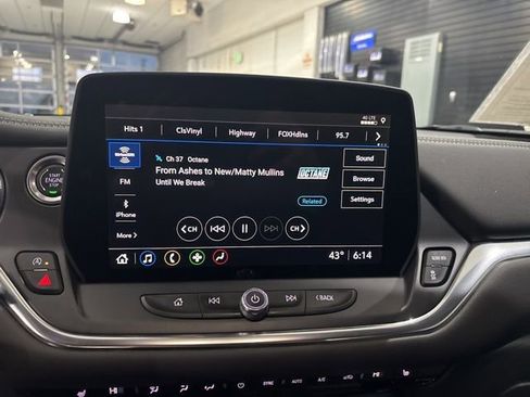 Used 2025 Chevrolet Blazer LT w/ Convenience Package image 20