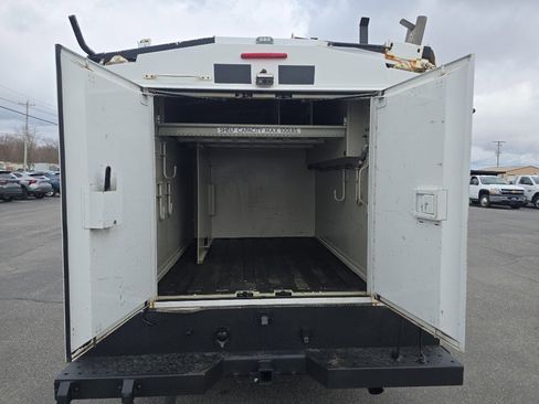 Used 2015 Chevrolet Silverado 3500 W/T image 10