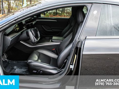Used 2021 Tesla Model S Plaid image 17
