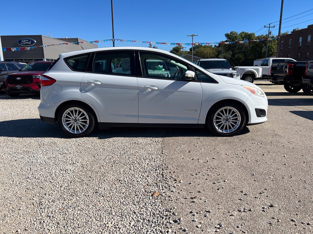 Used 2015 Ford C-MAX SE w/ Equipment Group 202A FWD image 7