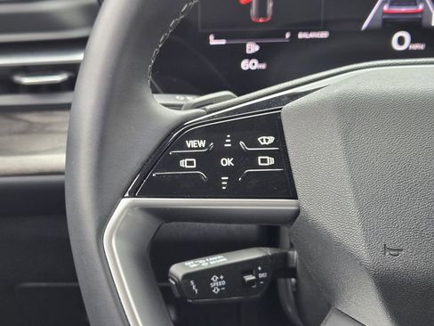 Used 2025 Audi Q5 Prestige AWD/4WD image 36