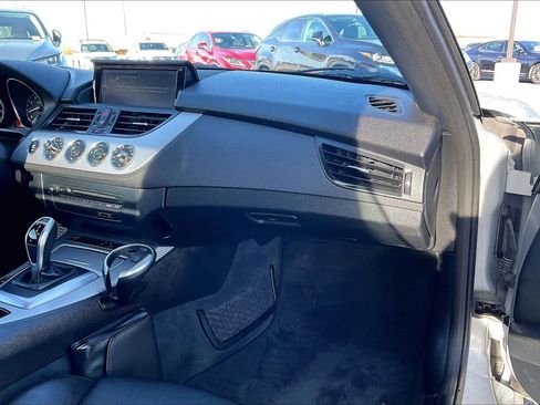 Used 2014 BMW Z4 sDrive35i image 15