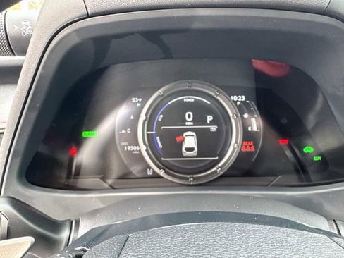 Certified 2024 Lexus UX 250h F Sport image 29