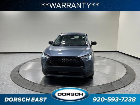 Used 2022 Toyota Corolla Cross L AWD/4WD image 3
