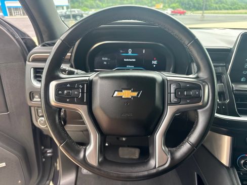 Used 2024 Chevrolet Suburban LT AWD/4WD image 22