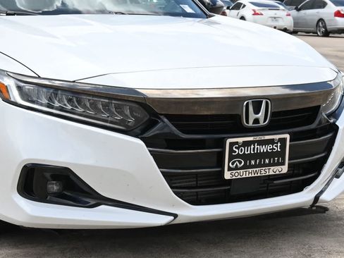 Used 2021 Honda Accord Sport image 25