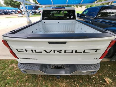 Used 2023 Chevrolet Silverado 1500 LT RWD image 5