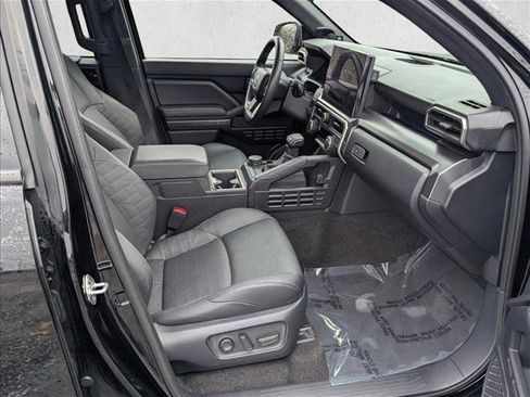 Used 2025 Toyota 4Runner TRD Off-Road Premium image 11