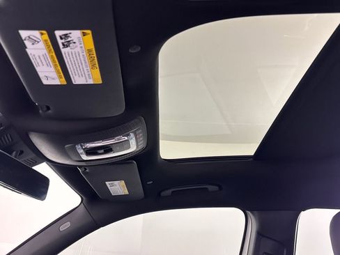 Used 2024 Mercedes-Benz GLB 35 AMG GLB 35 AMG image 22