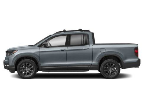 Used 2023 Honda Ridgeline Sport image 3