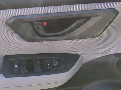 New 2026 Subaru Forester Base image 13