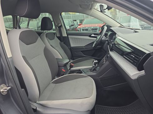 Used 2022 Volkswagen Taos S w/ IQ Drive S Package image 32